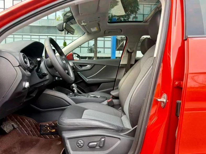 奥迪Q2 后面外观三