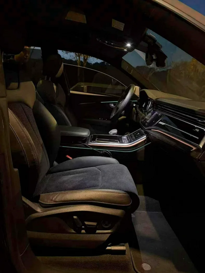 奥迪Q8 后面外观二