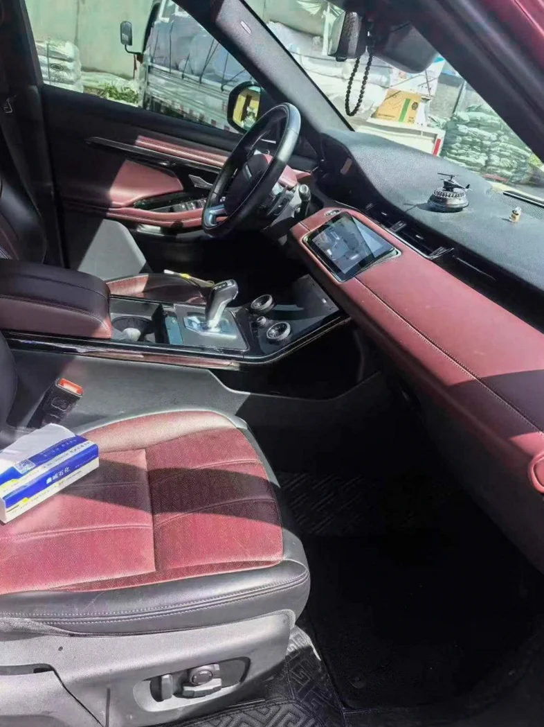 长安汽车CS75 后面外观三