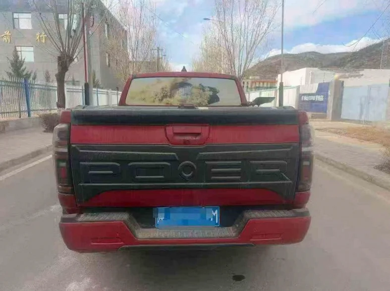 长城汽车炮 内饰后排