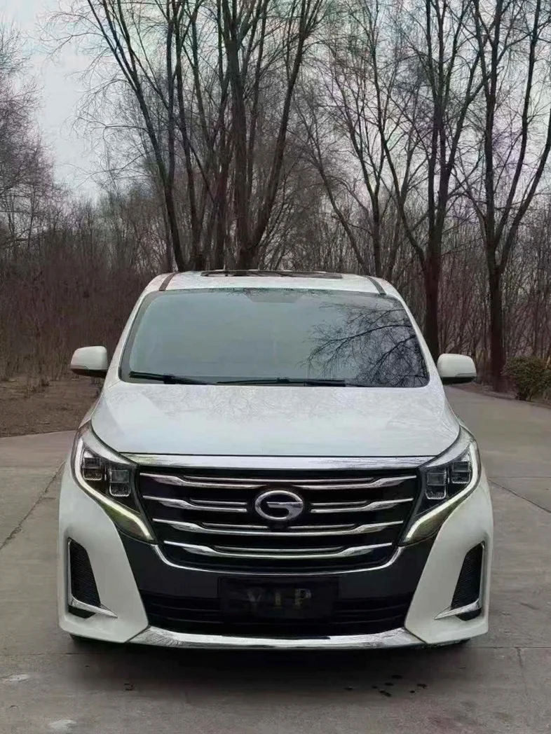 20年传祺M8高配商务车