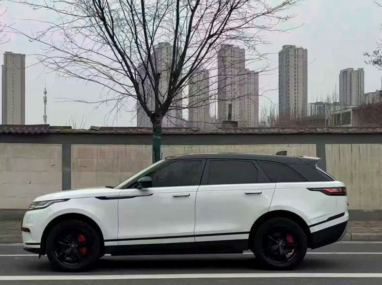 路虎揽胜星脉 内饰前排