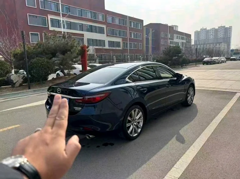 马自达阿特兹 后面外观一