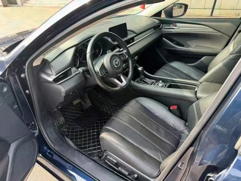 马自达阿特兹 内饰前排