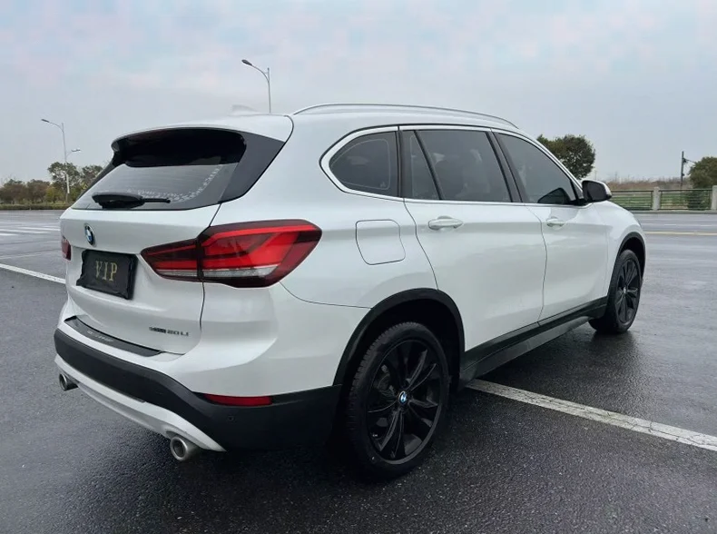 X1宝马 内饰后排