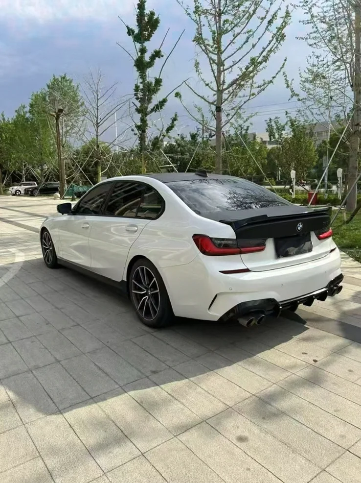 宝马3系 驾驶室