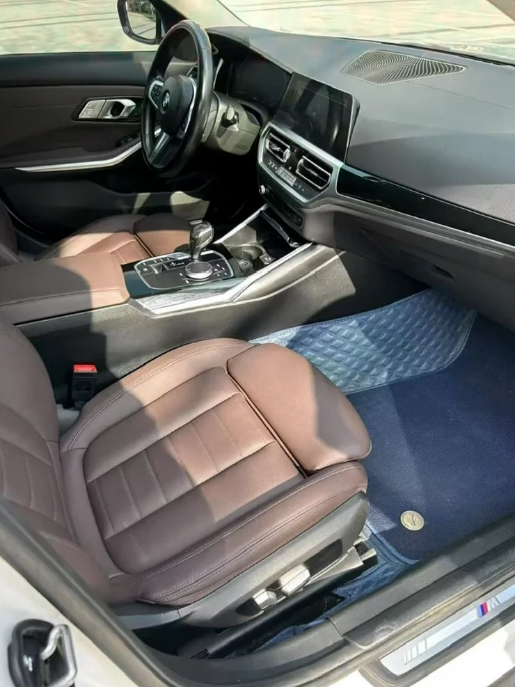 宝马3系 后面外观三