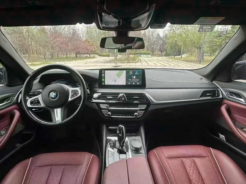 宝马5系 后面外观三