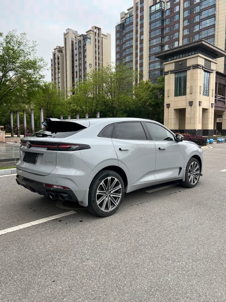 长安汽车UNI 内饰前排