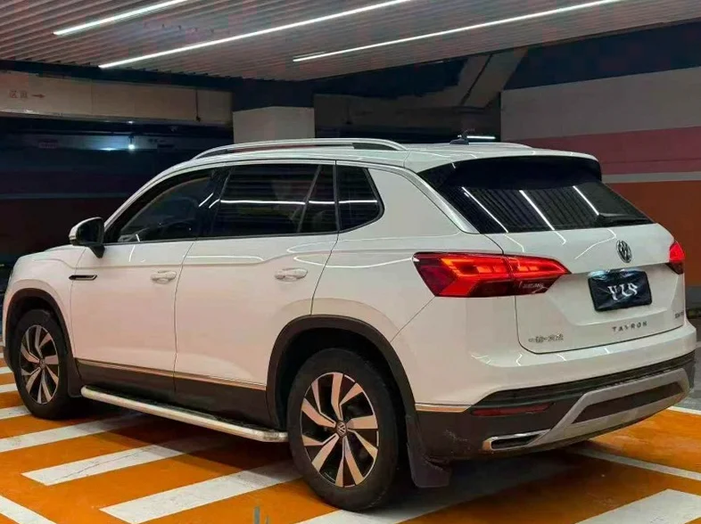 大众探岳 内饰前排