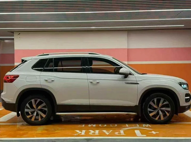 大众探岳 内饰后排