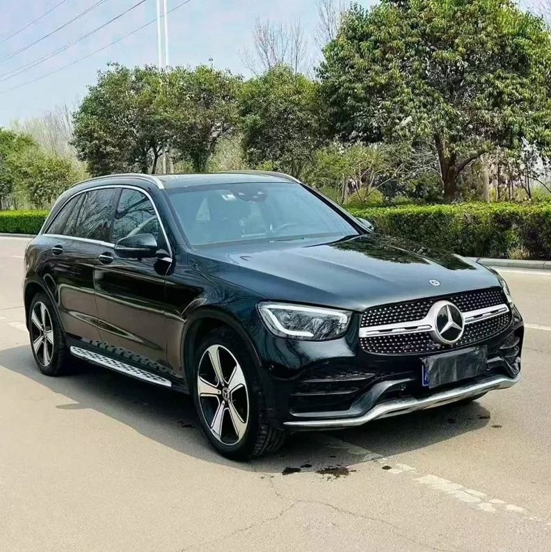 奔驰GLC 正面外观三