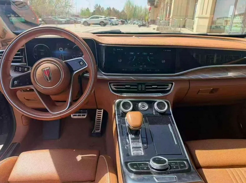 红旗H9 后面外观二