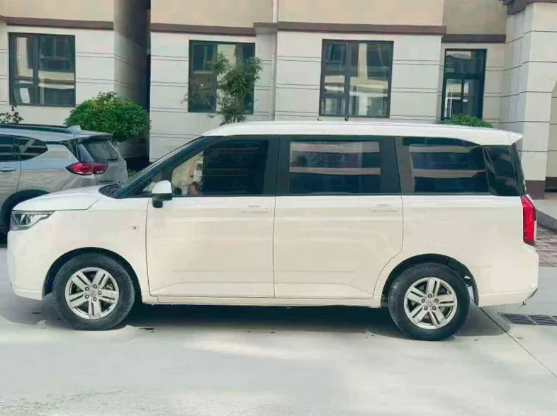 五菱汽车宏光 内饰后排