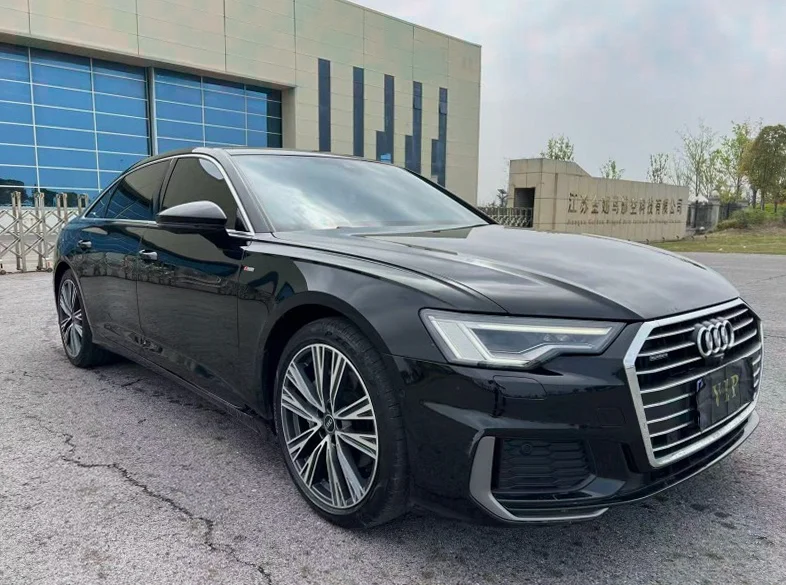 奥迪A6L 正面外观二