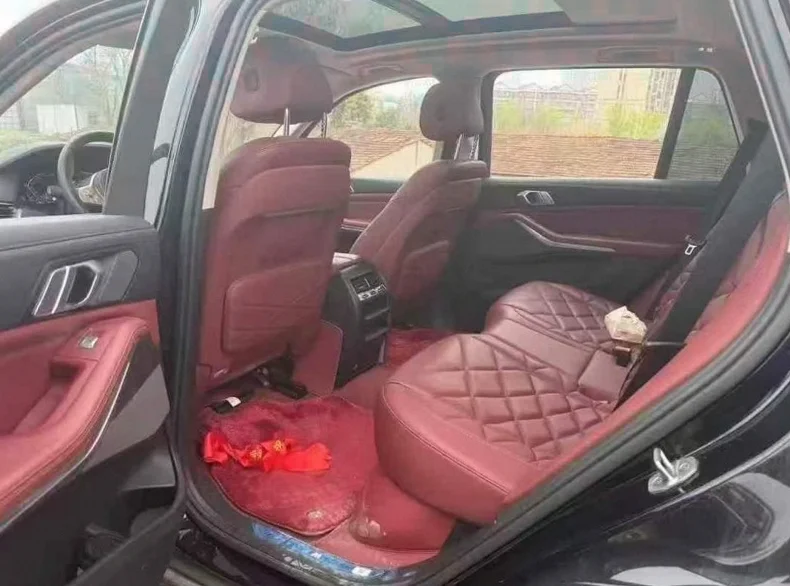 宝马X5 后面外观二