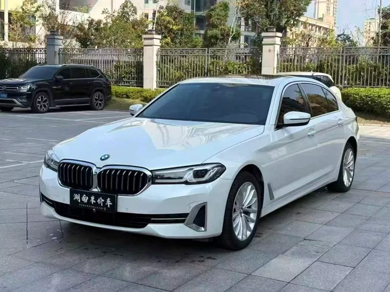 宝马5系 正面外观二