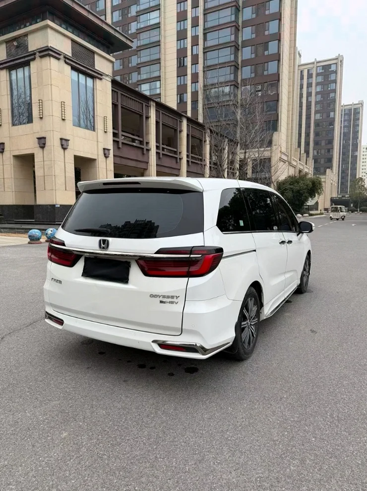 本田奥德赛 内饰前排