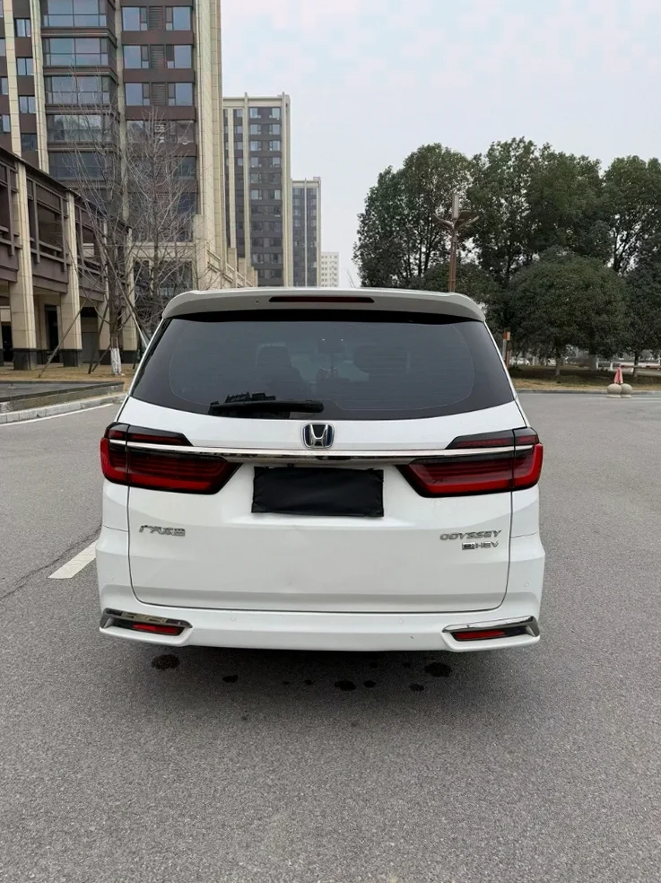 本田奥德赛 内饰后排