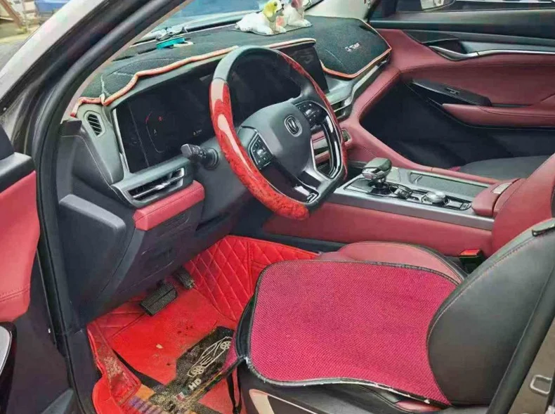 长安汽车CS75 后面外观二