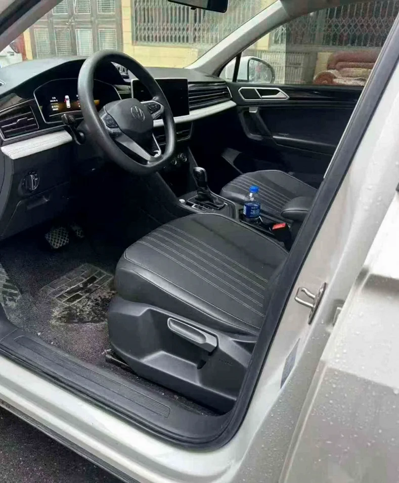 大众途观 后面外观三