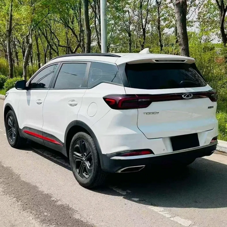 奇瑞瑞虎 驾驶室