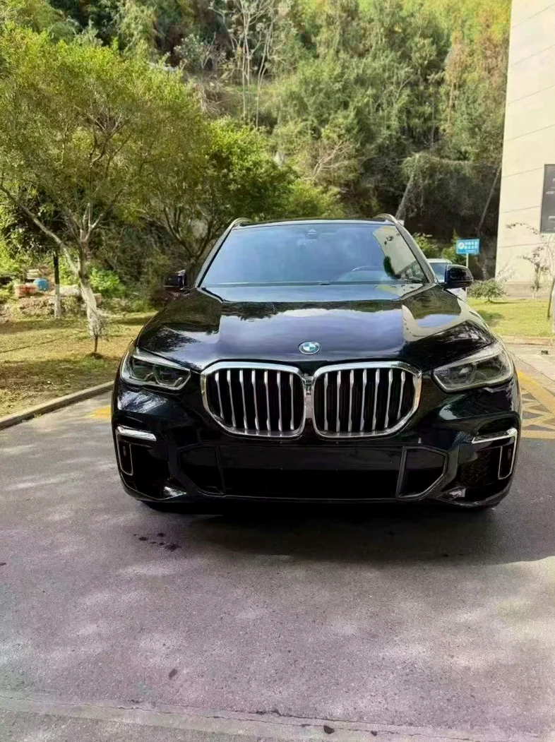 23年宝马X5 3.0T全时四驱 M运动套装