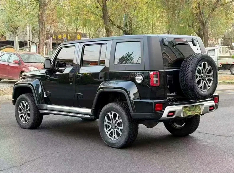 北京BJ40 后面外观三