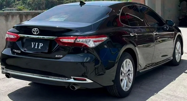 丰田凯美瑞 内饰前排