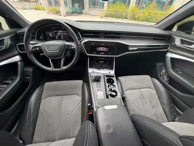 奥迪A6L 后面外观二