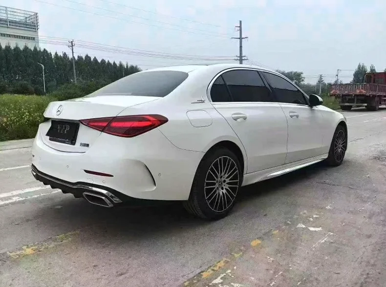 奔驰C 内饰后排