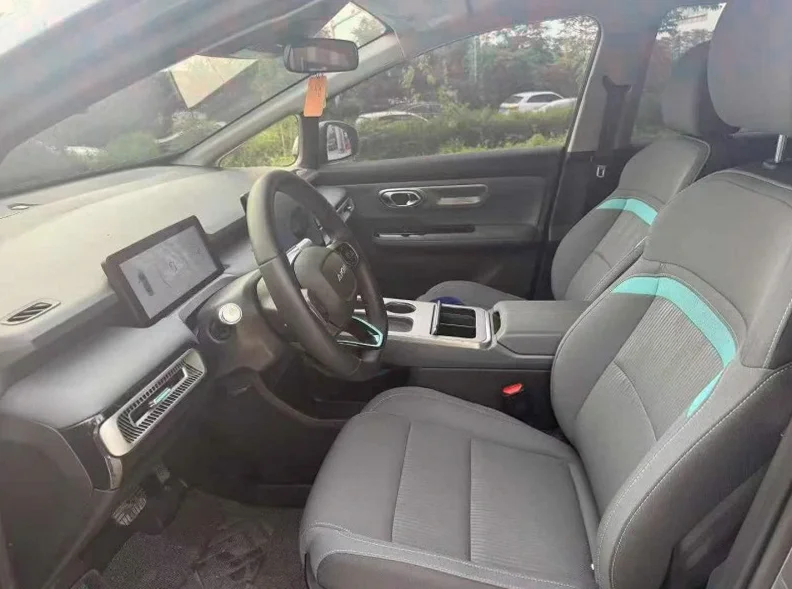 传祺埃安Y 后面外观二