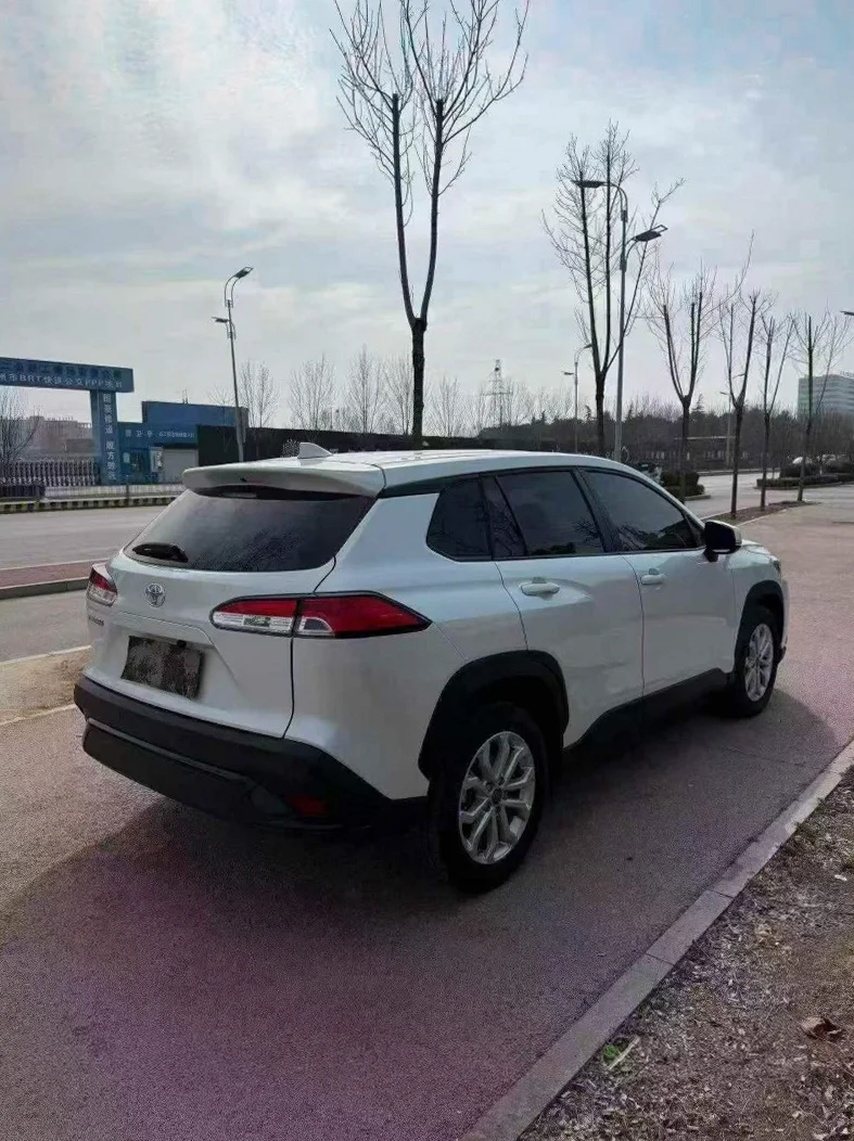 丰田锋兰达 内饰后排