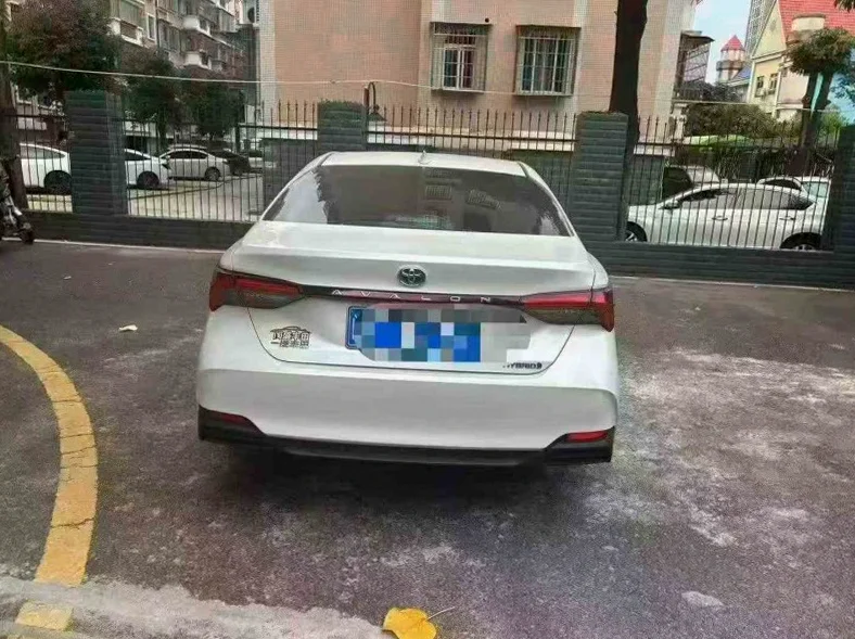 丰田亚洲龙 驾驶室