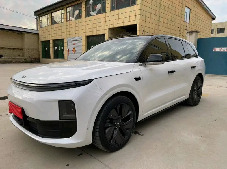 理想L6 正面外观三