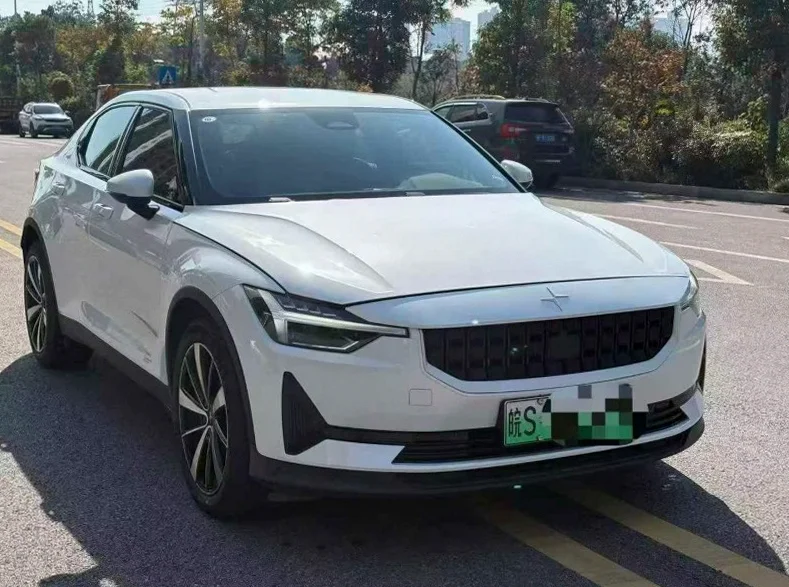 沃尔沃极星 正面外观三