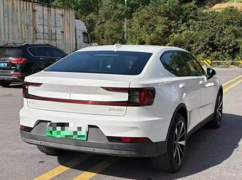 沃尔沃极星 后面外观三