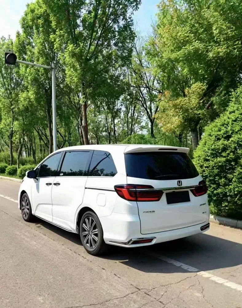 本田奥德赛 内饰后排