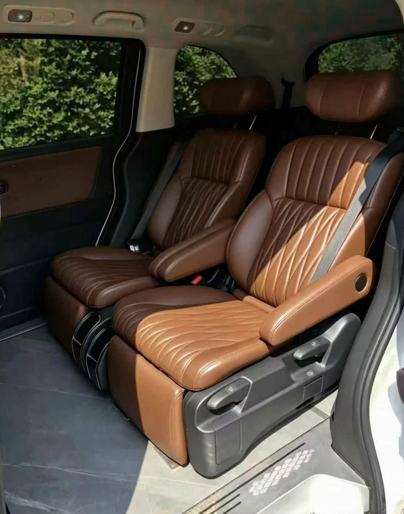 本田奥德赛 后面外观二