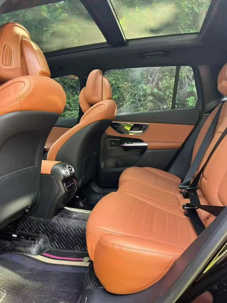 奔驰GLC 后面外观三