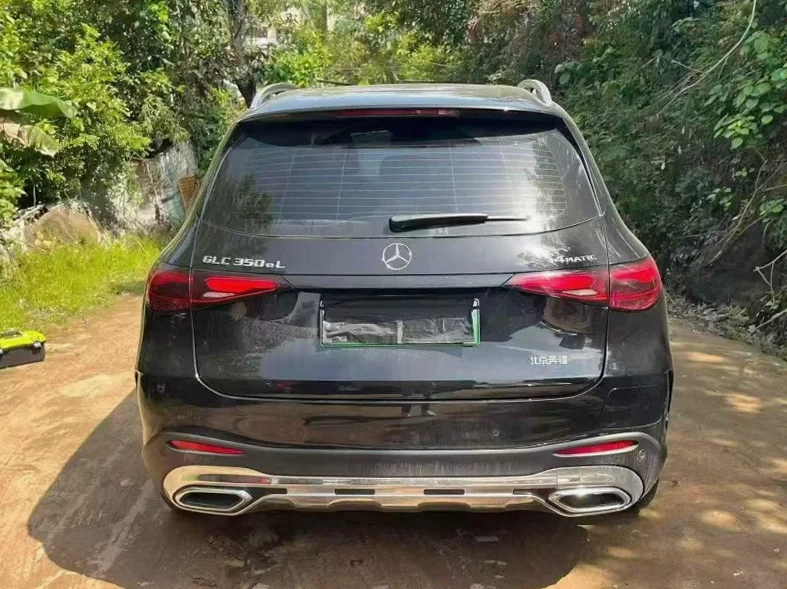 奔驰GLC 内饰后排