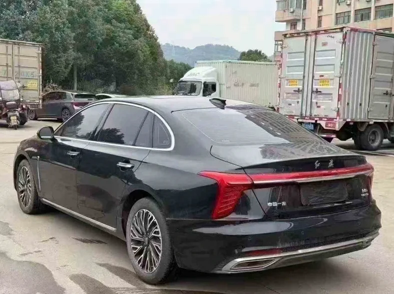 红旗H5 内饰后排