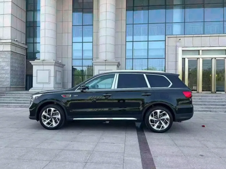 红旗HS7 内饰前排