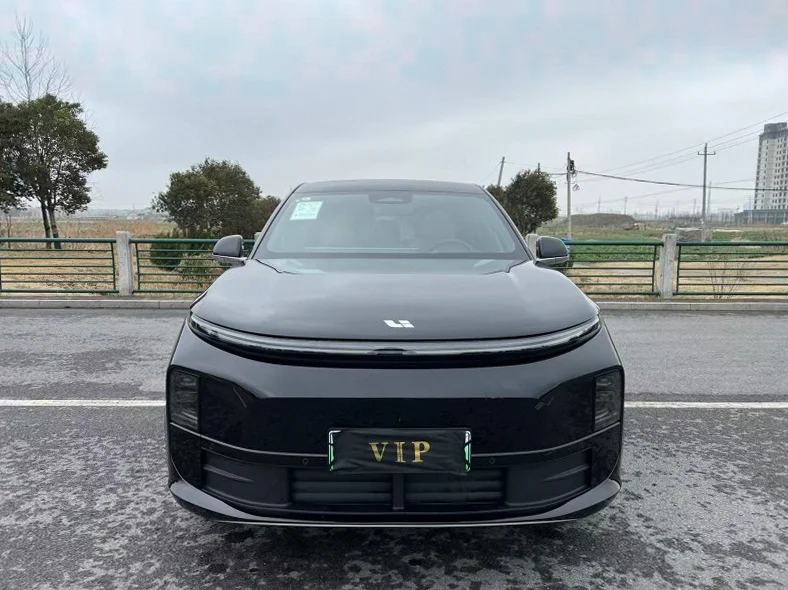 25年理想L6增程新能源