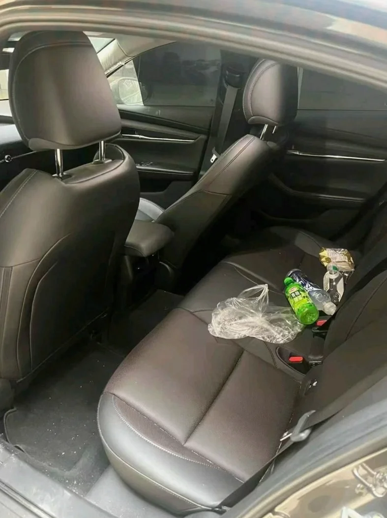 马自达昂克赛拉 后面外观二