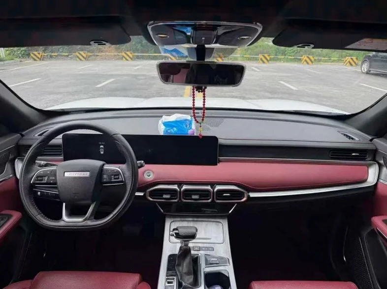 奇瑞捷途 后面外观一