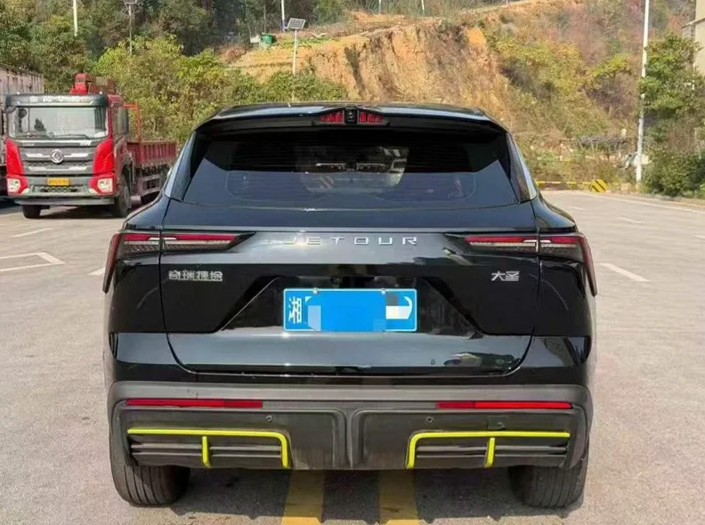 奇瑞捷途 内饰后排