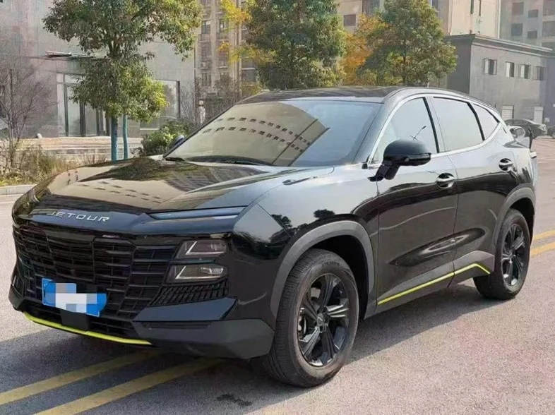 奇瑞捷途 正面外观二