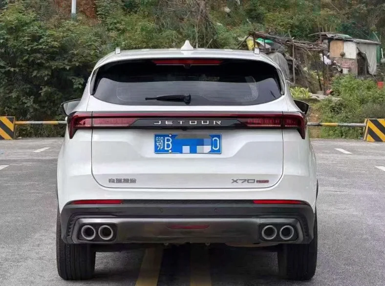 奇瑞捷途 内饰前排