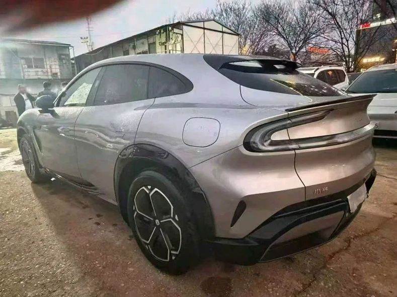 小米YU7 内饰后排